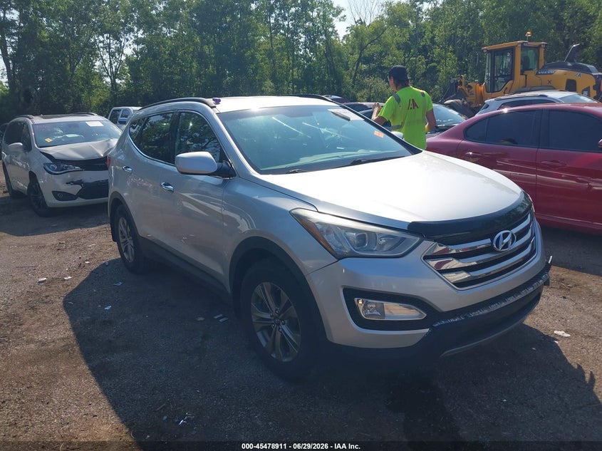 2015 HYUNDAI SANTA FE SPORT auction photo 1