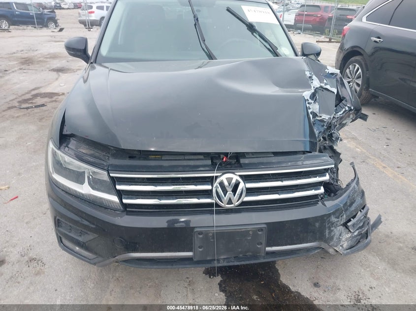 2018 VOLKSWAGEN TIGUAN auction photo 6