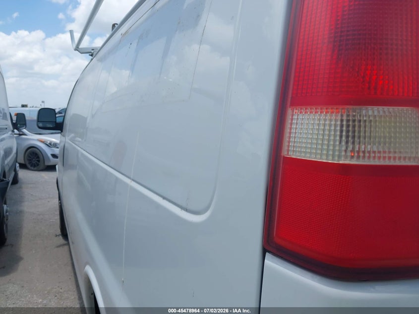 Vin: 1gcwgfca4e1140339, lot: 45977139, chevrolet express 2500 work van 20143