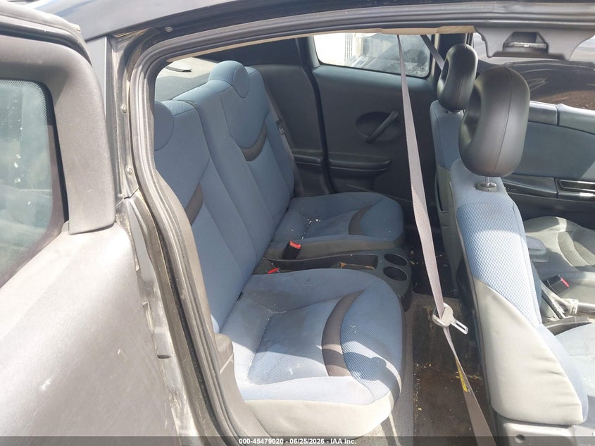 2004 SATURN ION auction photo 8