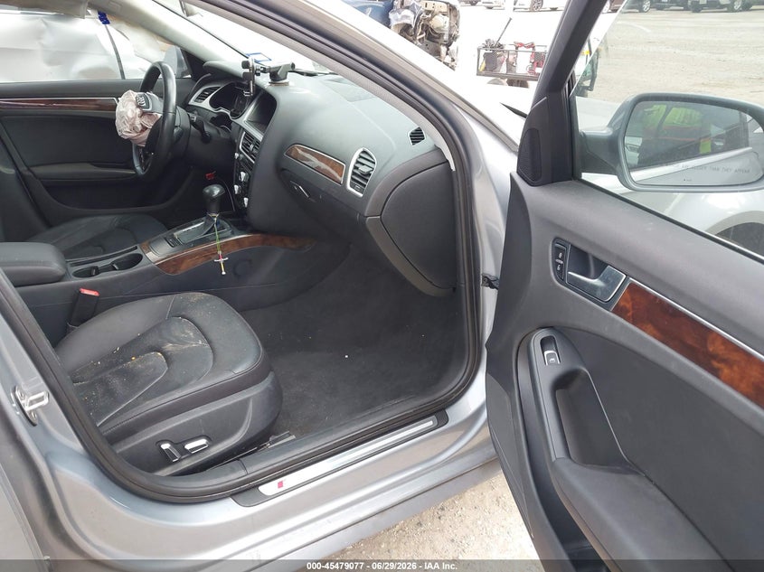 2015 AUDI A4 SEDAN 2.0L I-4 DI, DOHC, VVT, TURBO, 220HP
