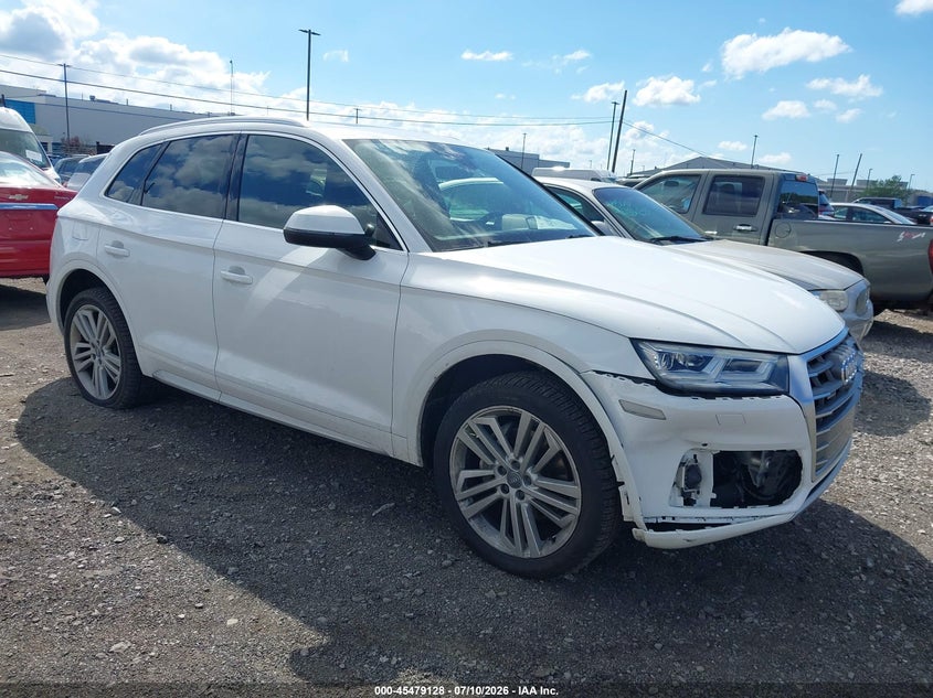 Vin: wa1cnafy5j2098427, lot: 45977303, audi q5 2.0t premium/2.0t tech premium 2018 img_1