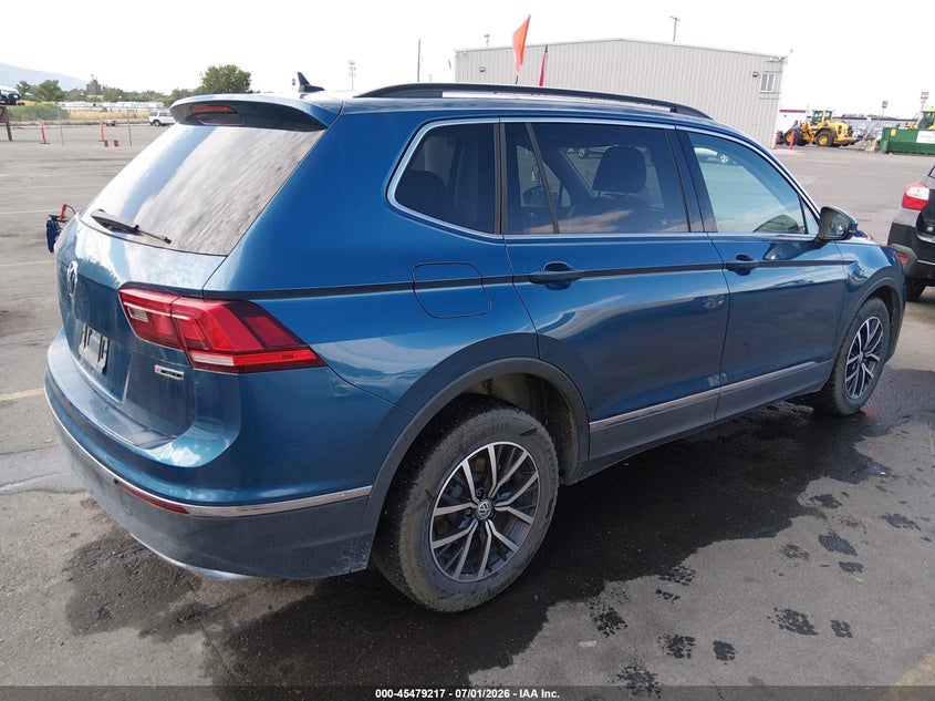 2020 VOLKSWAGEN TIGUAN auction photo 4