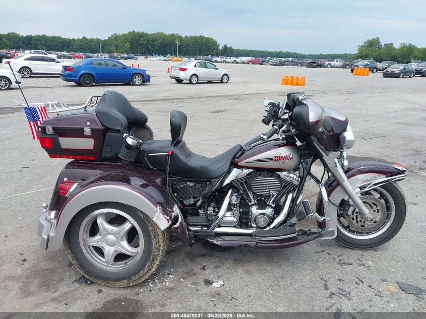 2007 Harley-Davidson Flhtcui VIN: 1HD1FC4167Y618456 Lot: 45479231