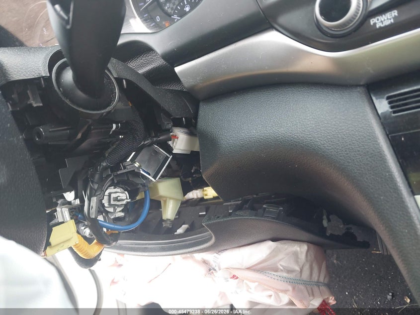 2020 HYUNDAI ELANTRA SE · Photo 6