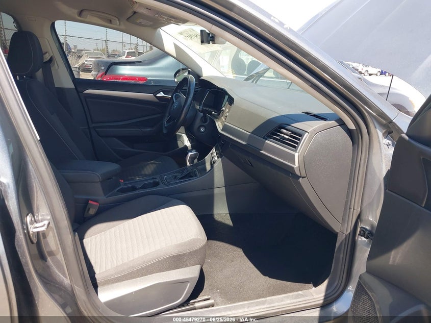 2024 VOLKSWAGEN JETTA auction photo 5