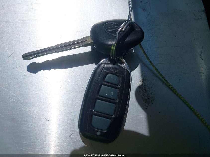2016 TOYOTA COROLLA SEDAN 1.8L I-4 DOHC, VVT, 132HP