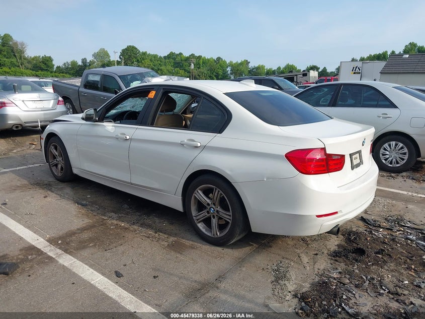 Vin: wba3b1c57fk137550, lot: 45977513, bmw 320i 20153