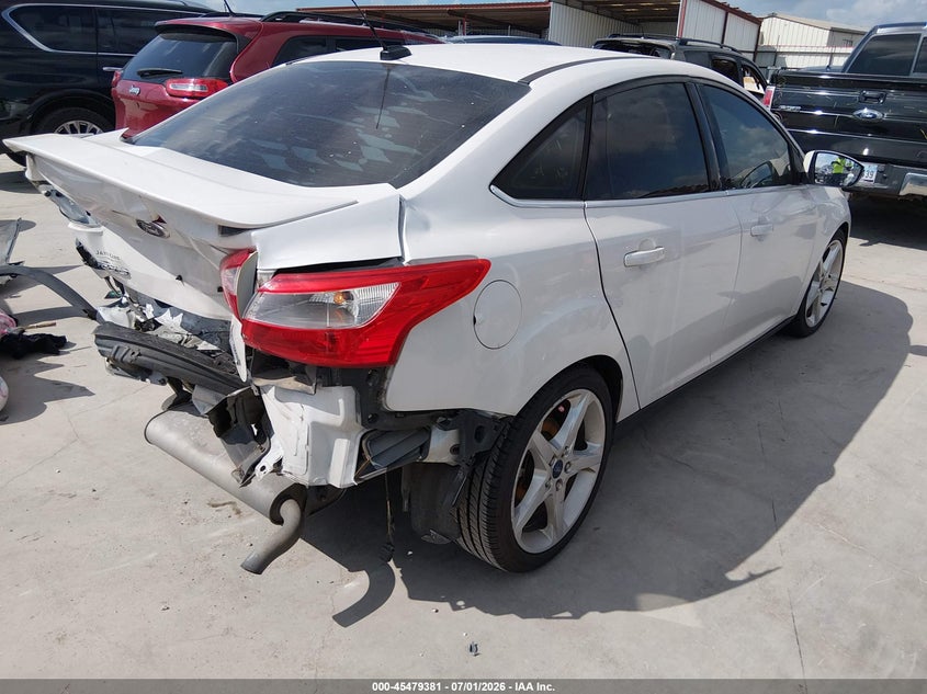 Vin: 1fadp3j27el390394, lot: 45977556, ford focus titanium 20144