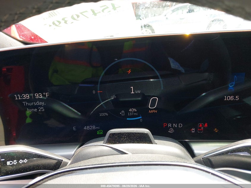 2025 CADILLAC LYRIQ auction photo 7