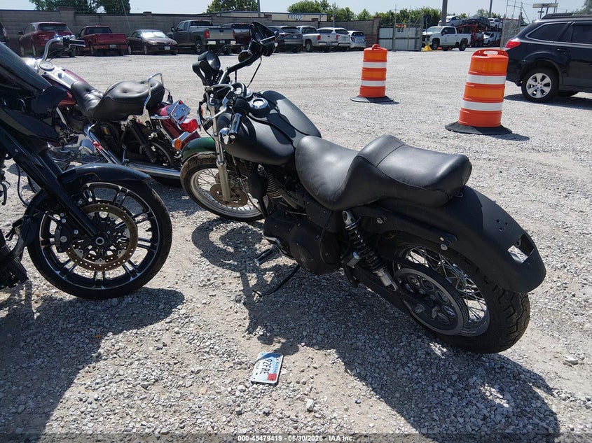 2000 HARLEY-DAVIDSON FXDX auction photo 3