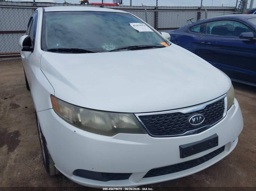 2013 KIA FORTE SEDAN 2.0L I-4 DOHC, VVT, 156HP