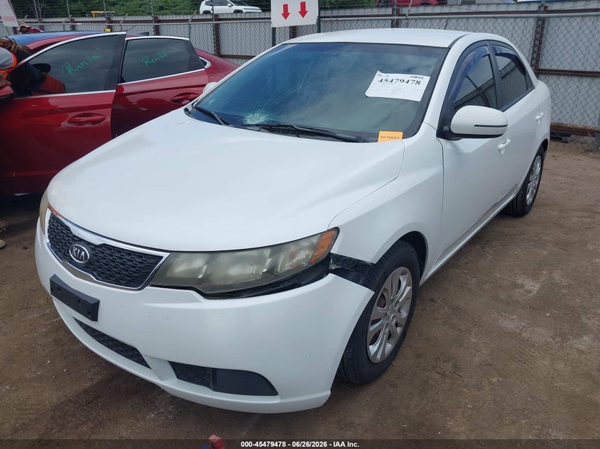 2013 KIA FORTE SEDAN 2.0L I-4 DOHC, VVT, 156HP