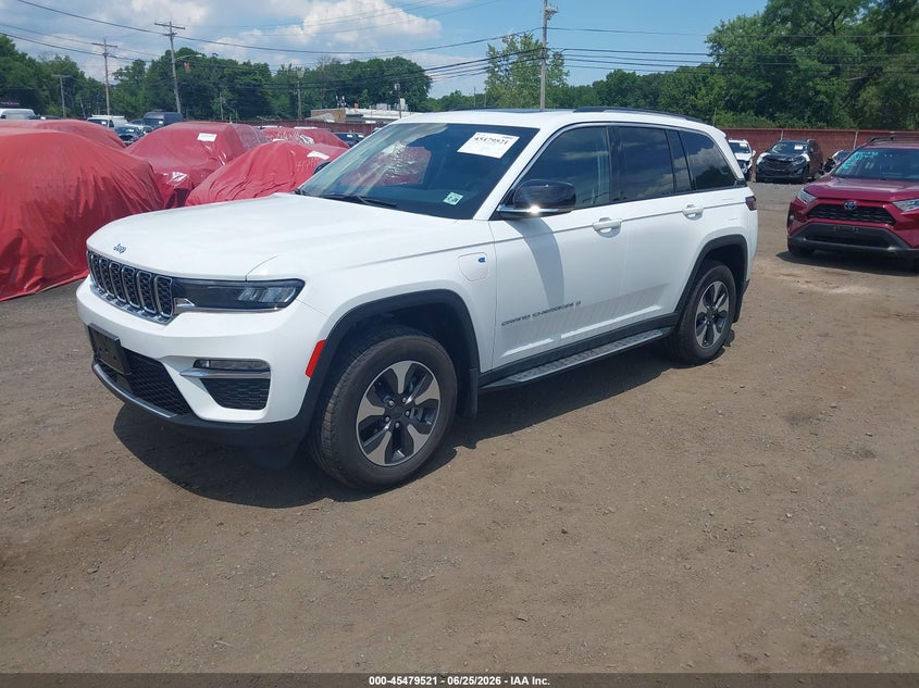 2023 JEEP GRAND CHEROKEE 4XE auction photo 2
