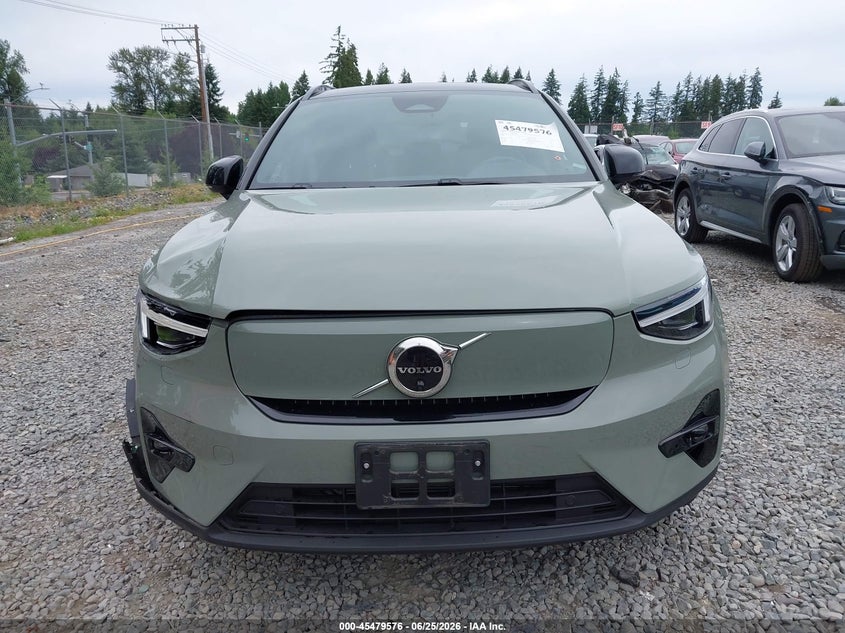 2023 Volvo Xc40 Recharge Pure Electric Twin Ultimate VIN: YV4ED3UMXP2038792 Lot: 45479576