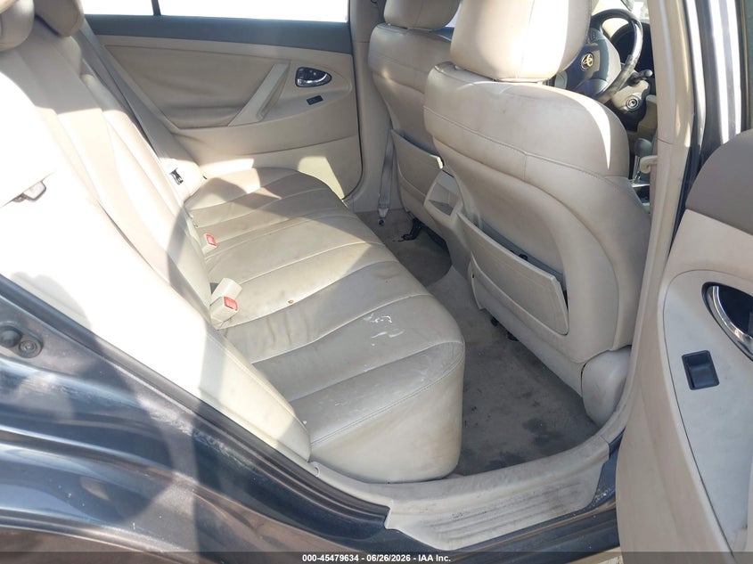 2009 TOYOTA CAMRY auction photo 8