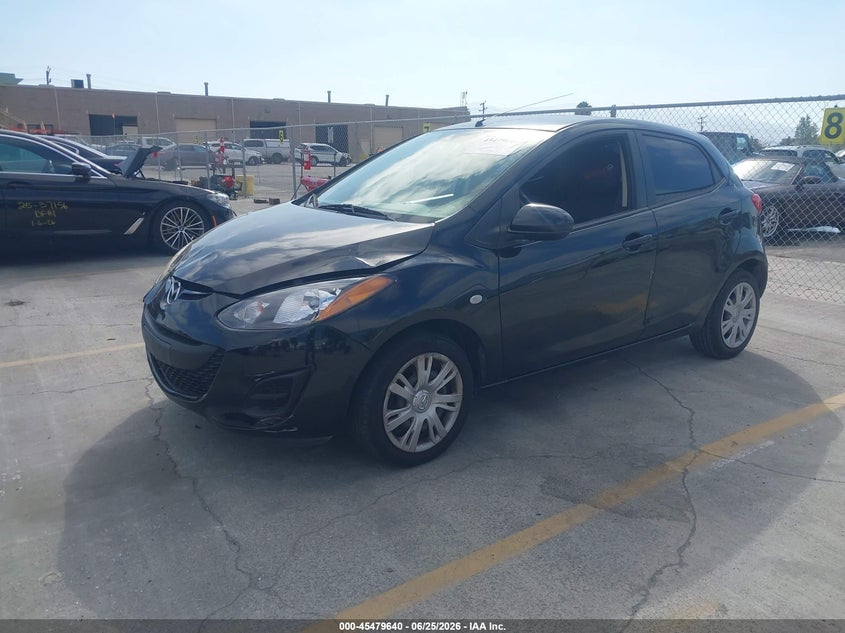 2014 Mazda Mazda2 Sport JM1DE1KY8E0172621 photo 1