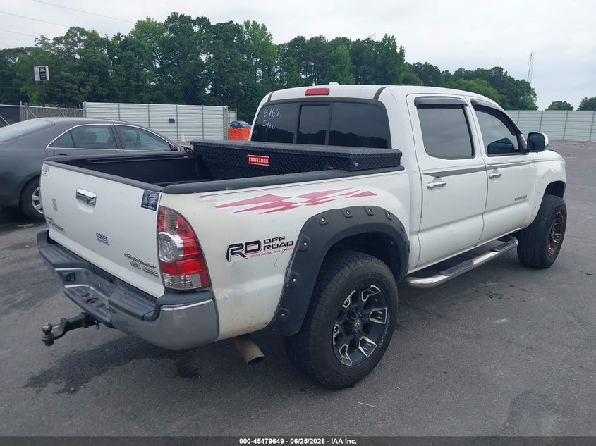 2010 TOYOTA TACOMA auction photo 4