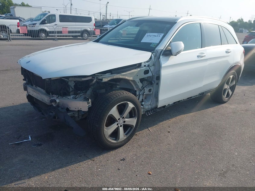 Vin: wdc0g4jb7hf167171, lot: 45977828, mercedes-benz glc 300 20172