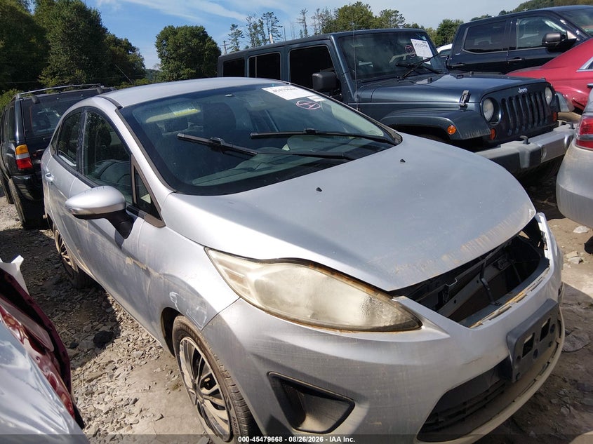 Vin: 3fadp4bj5dm195077, lot: 45977843, ford fiesta se 2013 img_1