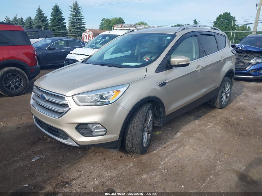 Vin: 1fmcu0jd0hue83766, lot: 45977877, ford escape titanium 20172