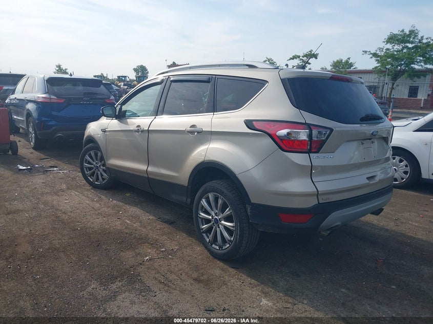 Vin: 1fmcu0jd0hue83766, lot: 45977877, ford escape titanium 20173