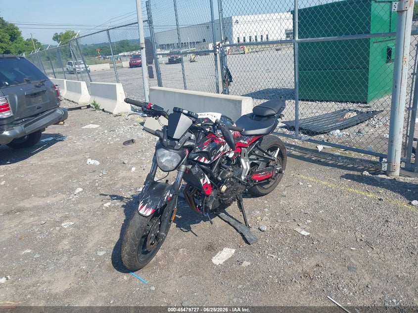 2016 YAMAHA FZ07 auction photo 2