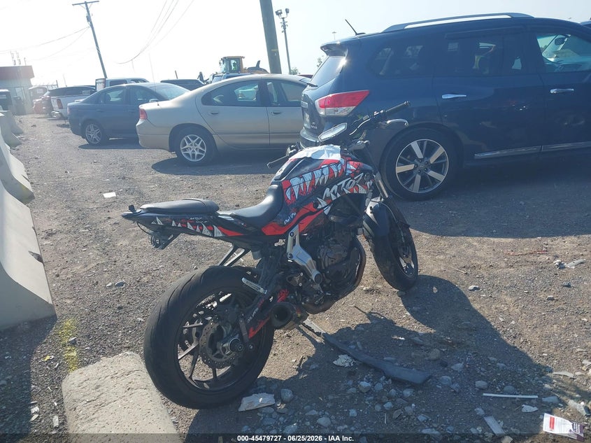 2016 YAMAHA FZ07 auction photo 4