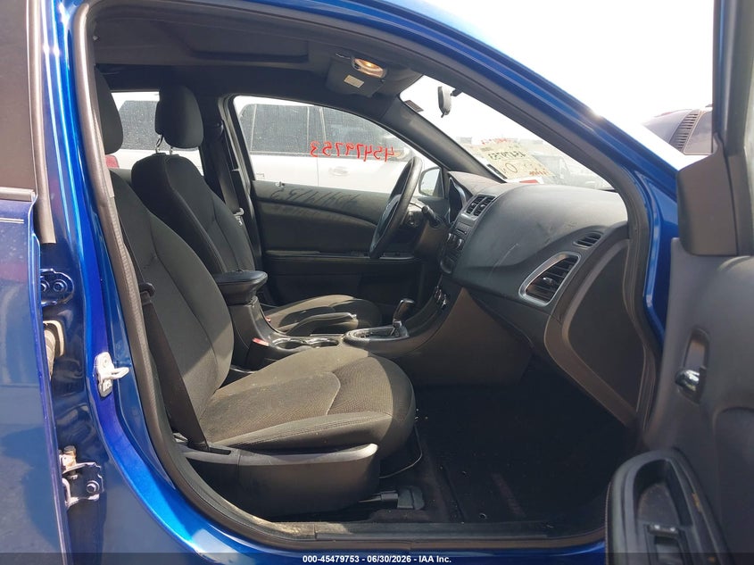 2014 DODGE AVENGER auction photo 5
