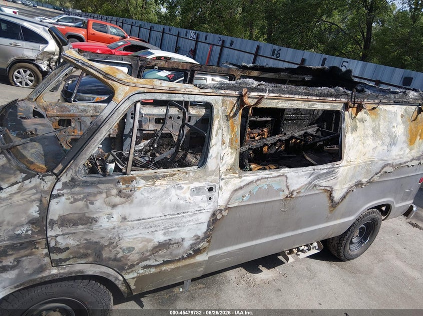 1990 DODGE RAM VAN auction photo 6