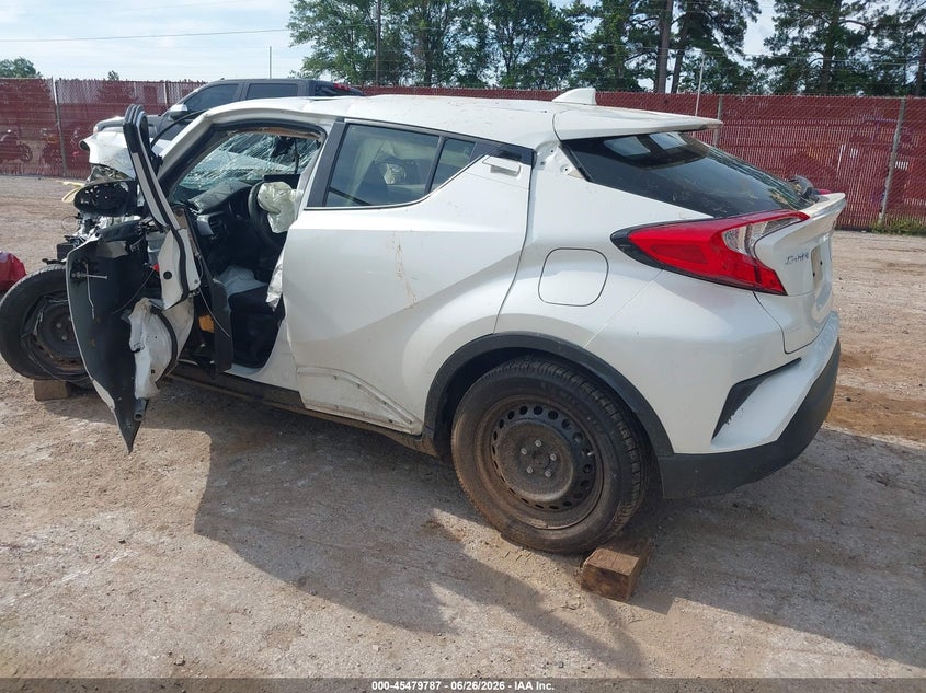 2021 TOYOTA C-HR auction photo 3