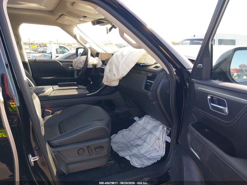 2026 INFINITI QX80 auction photo 5