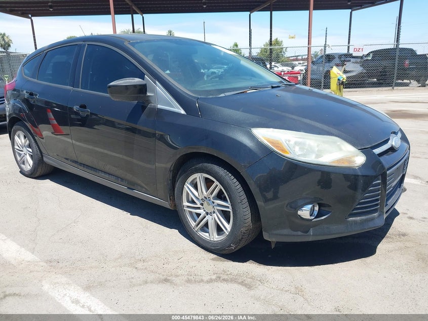 Vin: 1fahp3k23cl111990, lot: 45978018, ford focus se 2012 img_1