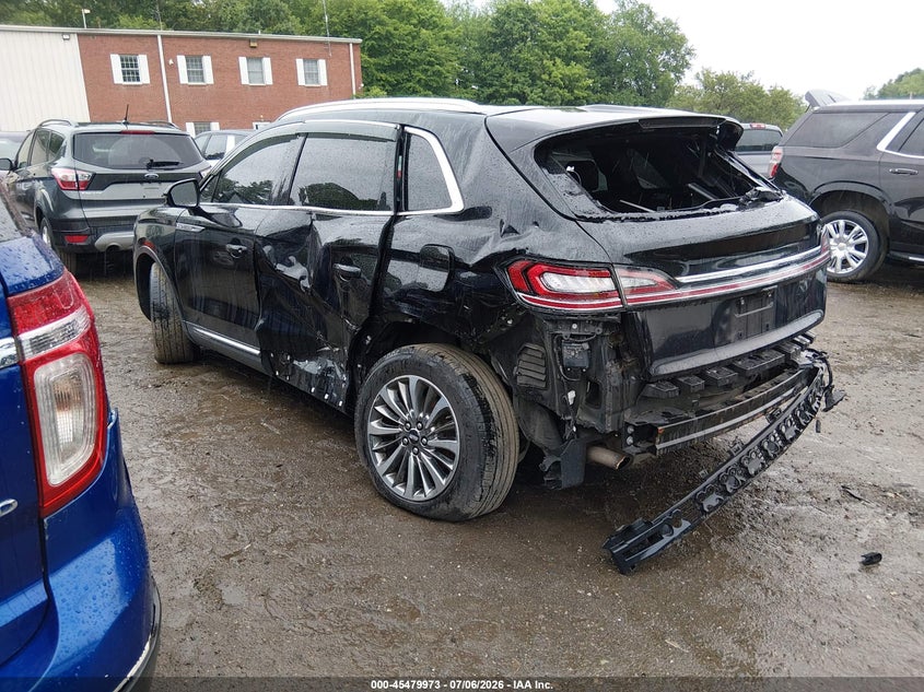 2019 LINCOLN NAUTILUS auction photo 3