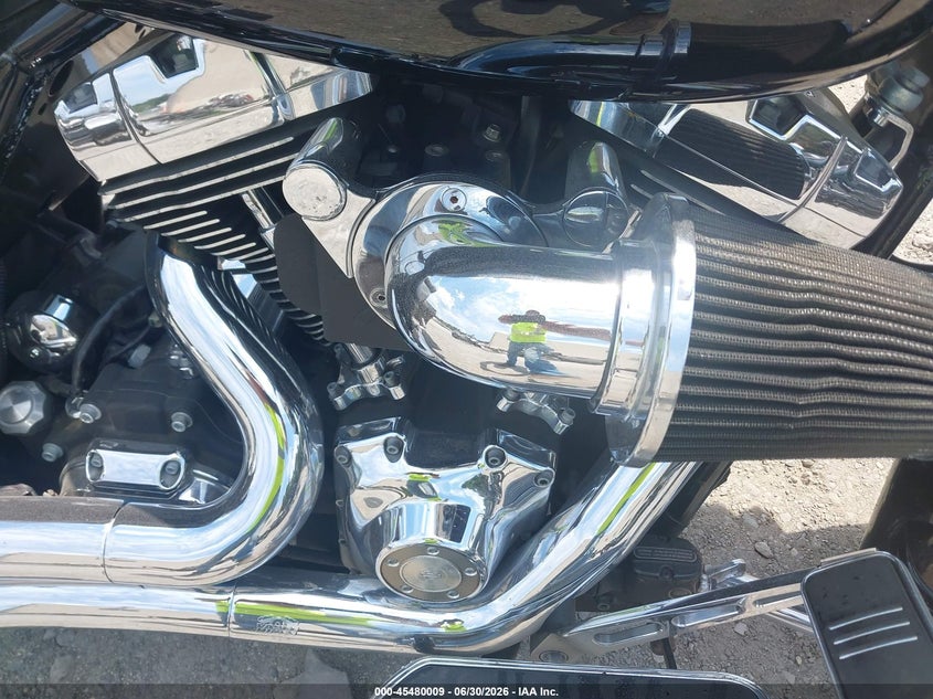 2008 Harley-Davidson Flhx VIN: 1HD1KB4188Y665527 Lot: 45480009