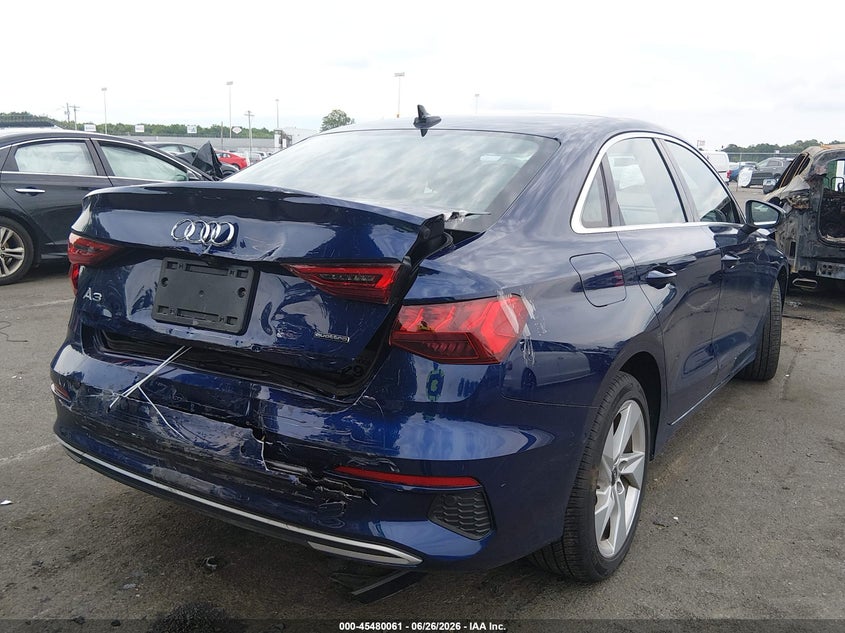 Vin: waugudgy8ra059761, lot: 45978236, audi a3 premium 40 tfsi quattro s tronic 20244