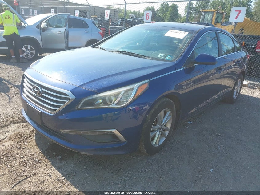 2015 Hyundai Sonata Se 5NPE24AF9FH235731 photo 1