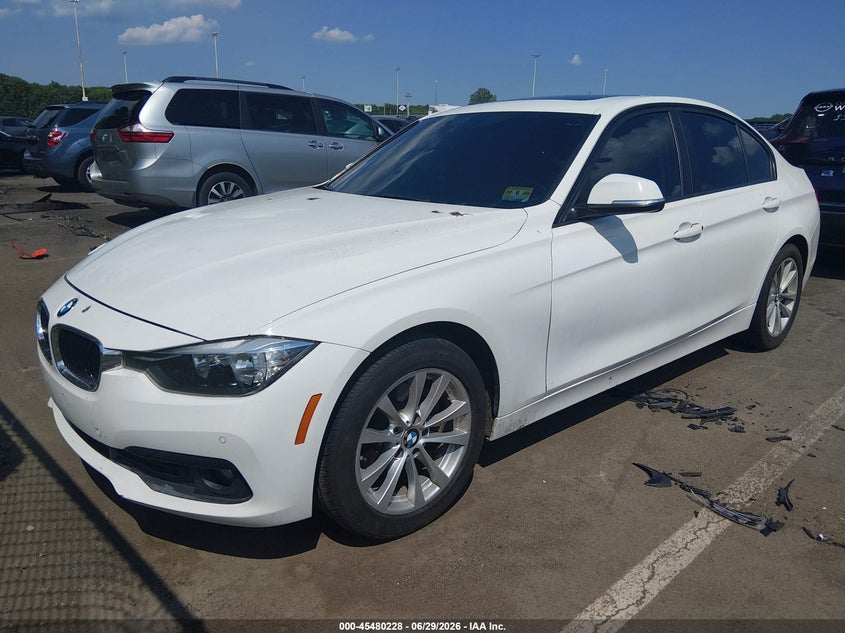 Vin: wba8e5g30hnu44878, lot: 45978403, bmw 320i xdrive 20172