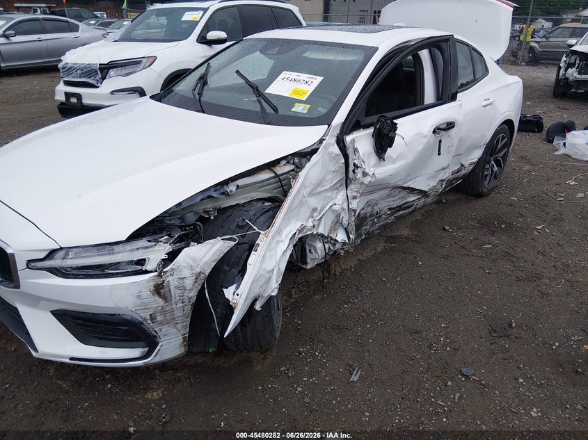 2020 Volvo S60 T6 Momentum VIN: 7JRA22TK8LG046910 Lot: 45480282