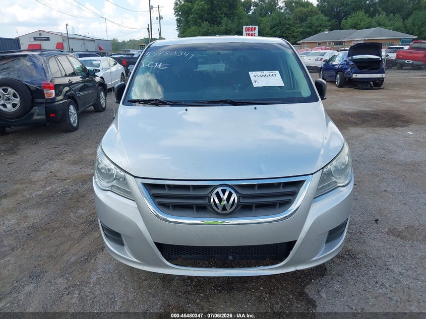 2011 Volkswagen Routan S VIN: 2V4RW4DG8BR738955 Lot: 45480347