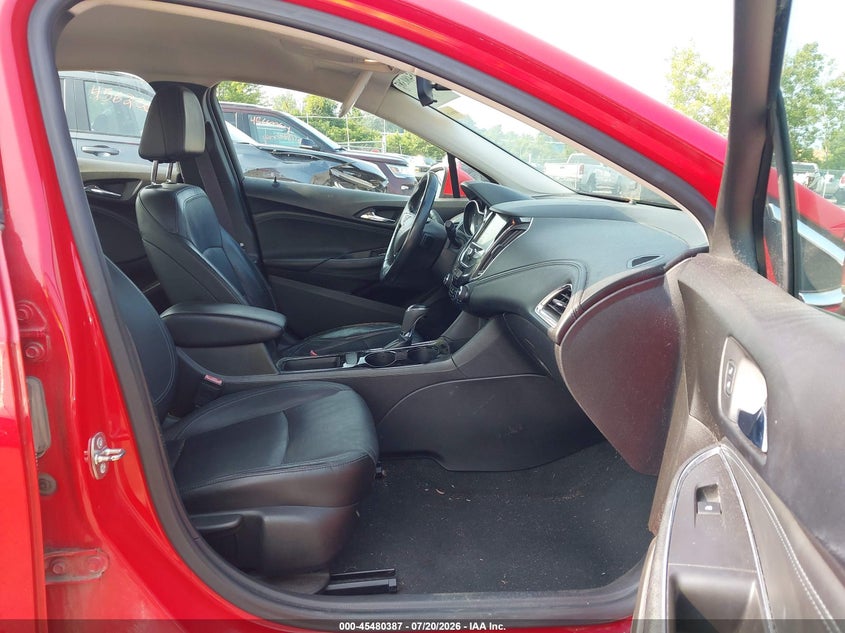 2017 CHEVROLET CRUZE auction photo 5