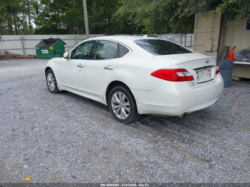 2011 INFINITI M37X auction photo 3