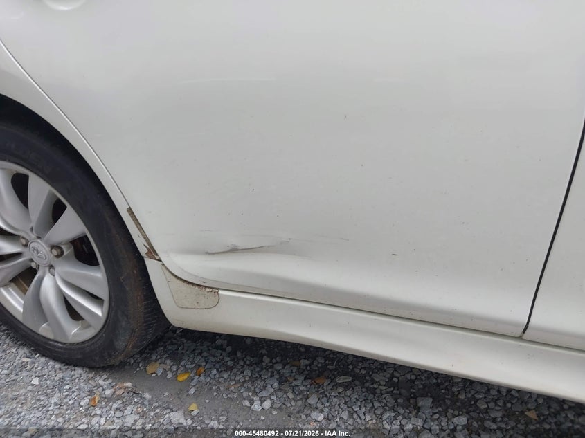2011 INFINITI M37X auction photo 6