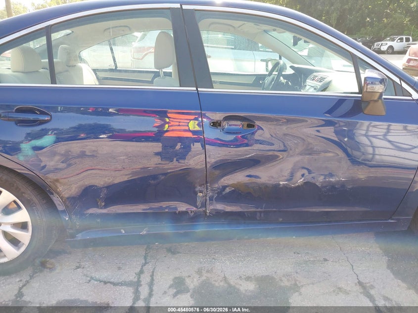 2017 SUBARU LEGACY auction photo 6