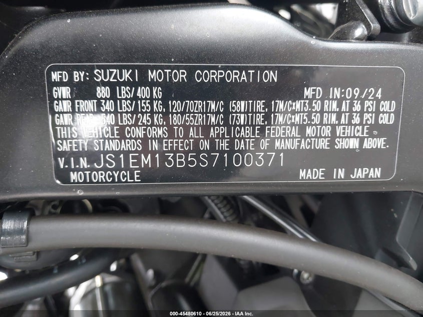 2025 Suzuki Gsx800 F VIN: JS1EM13B5S7100371 Lot: 45480610