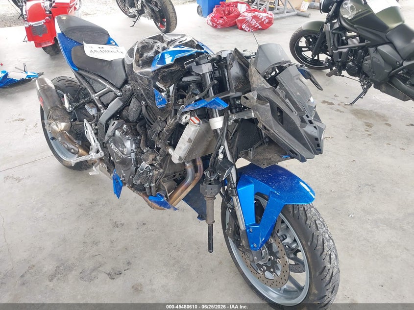 2025 Suzuki Gsx800