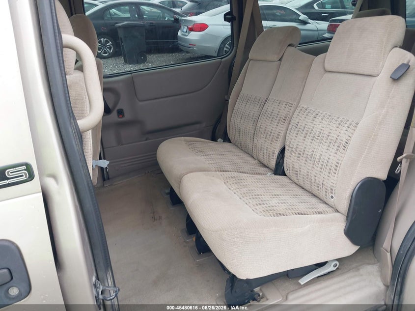 2004 CHEVROLET VENTURE auction photo 8