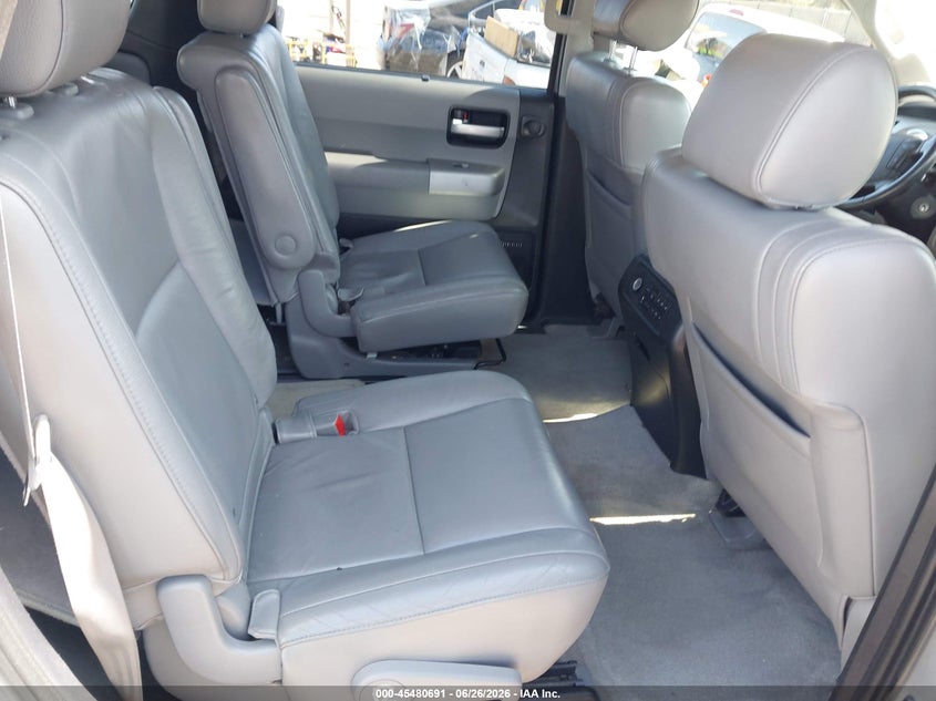 2008 Toyota Sequoia Limited 5.7L V8 VIN: 5TDZY68A88S014852 Lot: 45480691