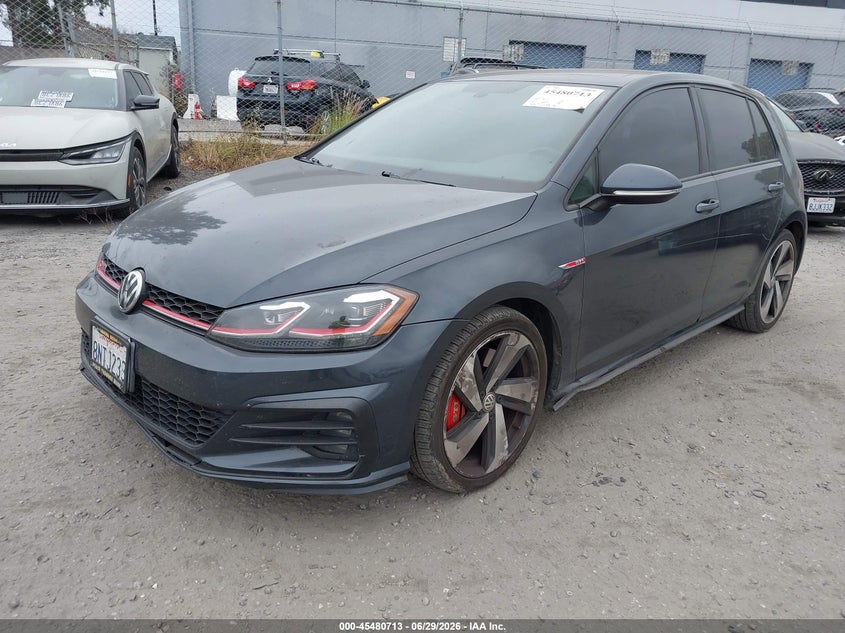 AtlanticExpress - Volkswagen Golf