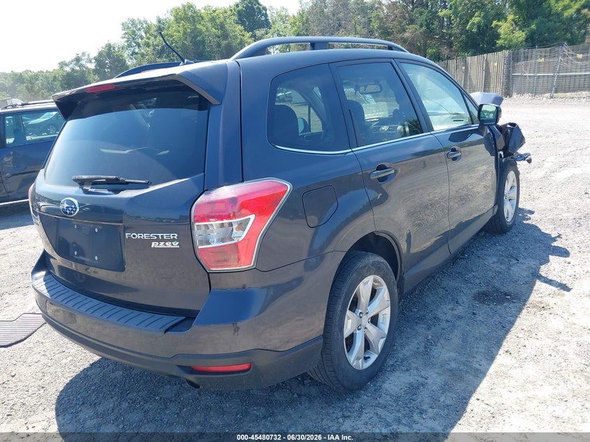 2015 SUBARU FORESTER auction photo 4